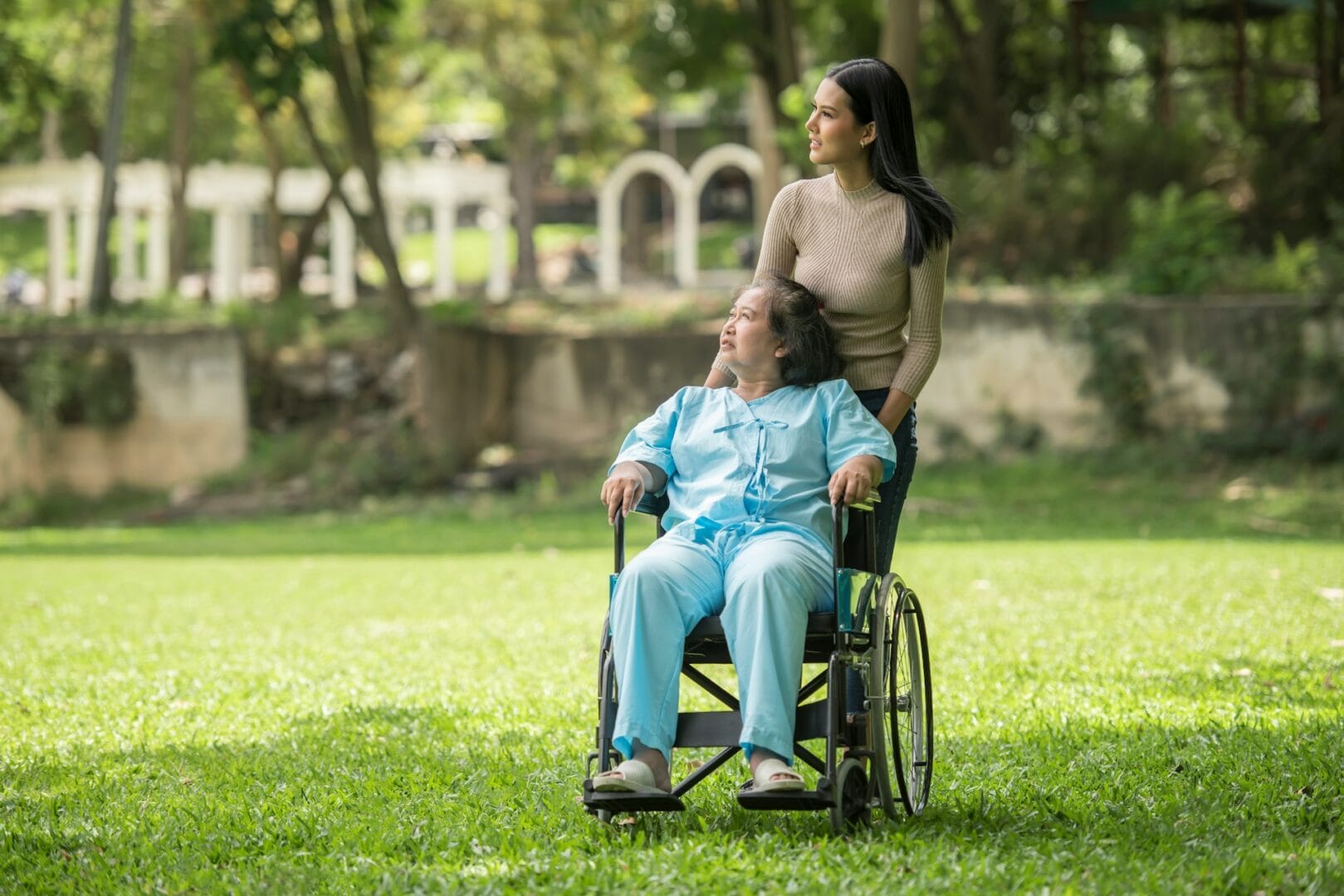 How To Select The Right Caregiver Training Program For Your Needs