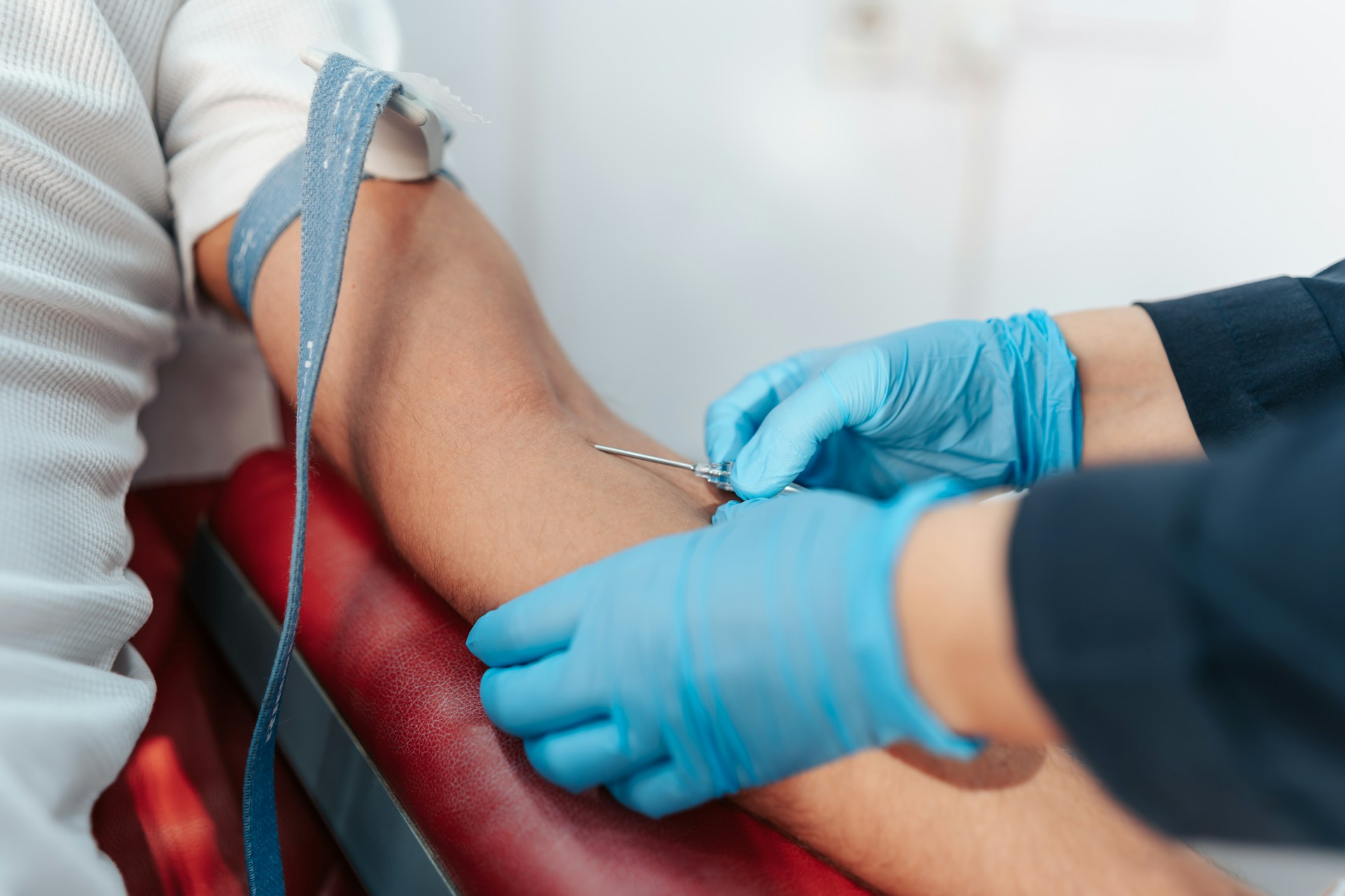 Infection Control for Phlebotomists: What Healthcare Facilities Expect (and Audit For)